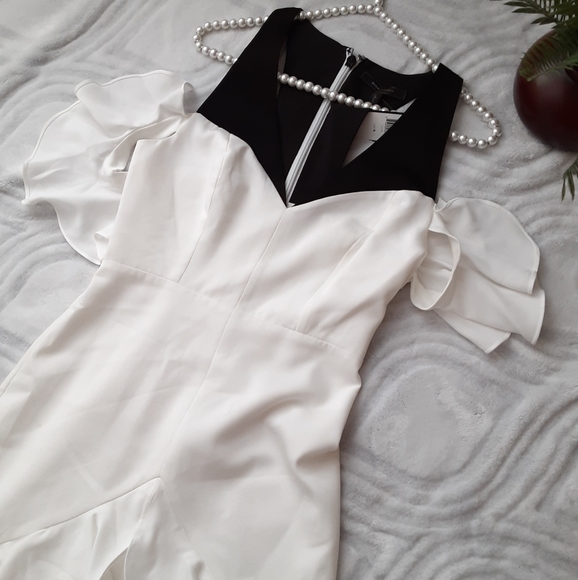 BCBGMAXAZARIA GOWN Maxi Dress White Black - Picture 8 of 8